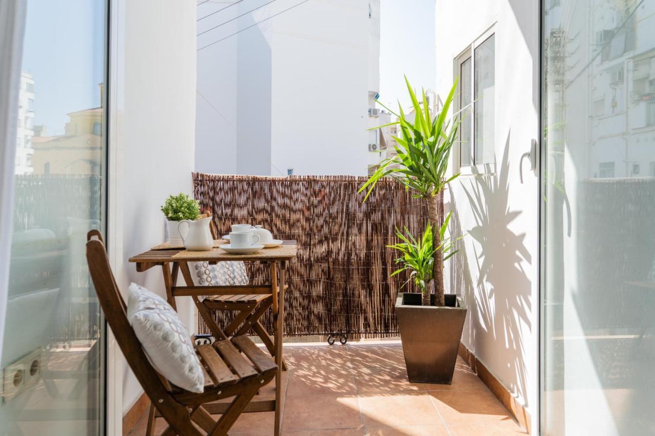 Puerto Rico Apartments Ruzafa Mid-Term バレンシア エクステリア 写真